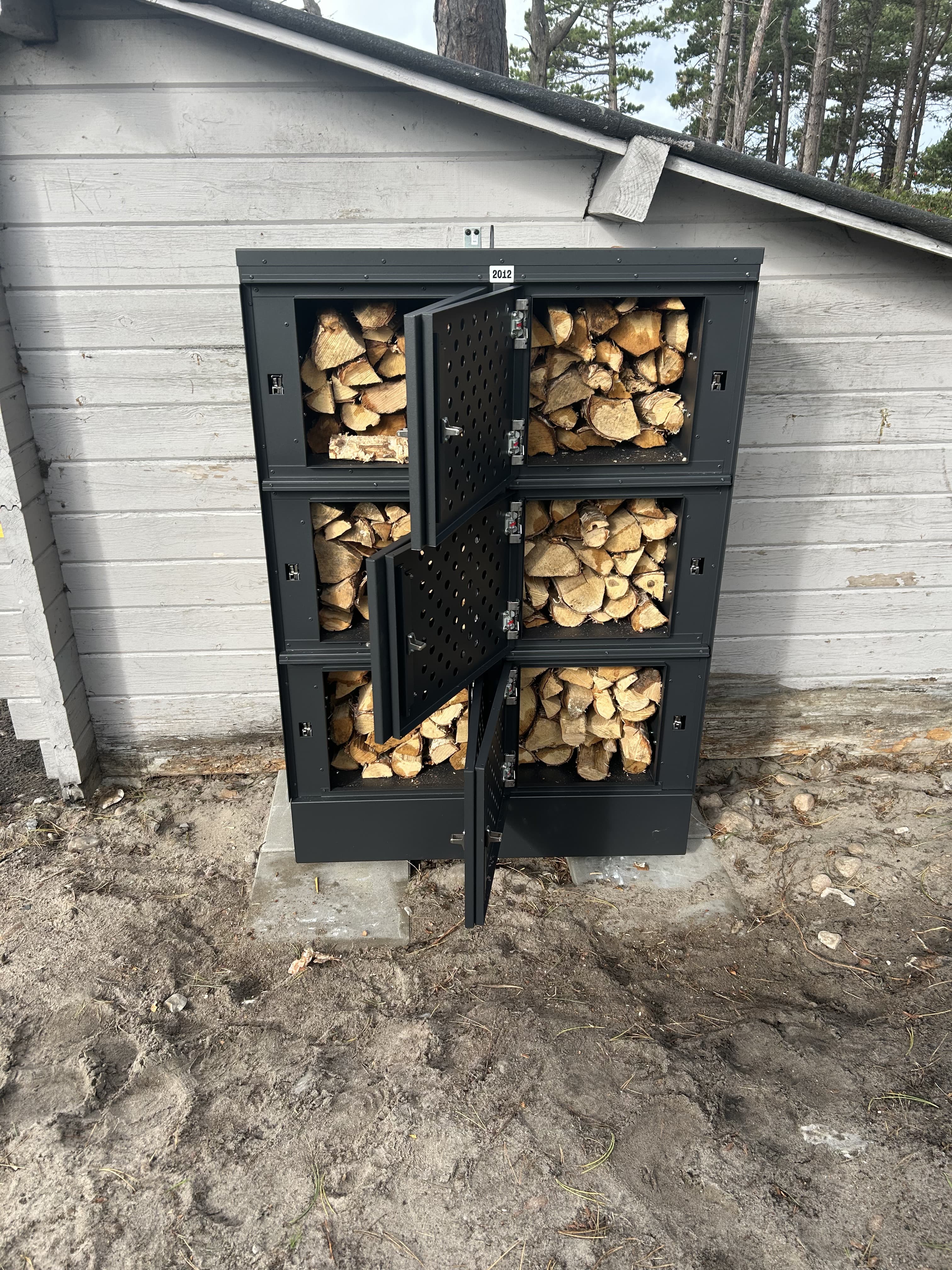 Box 2012 - Main Image