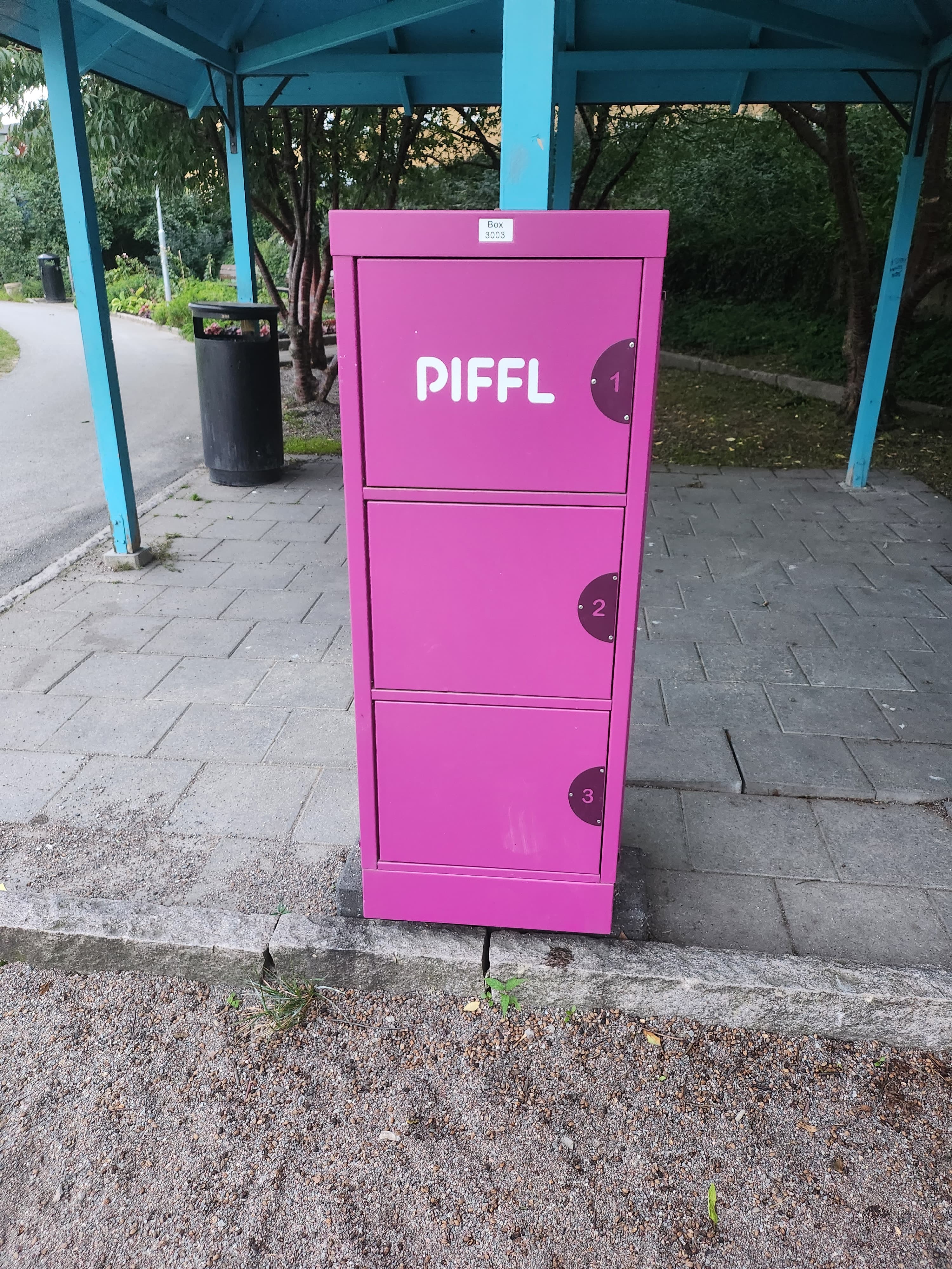 Box 3003 - Thumbnail 2