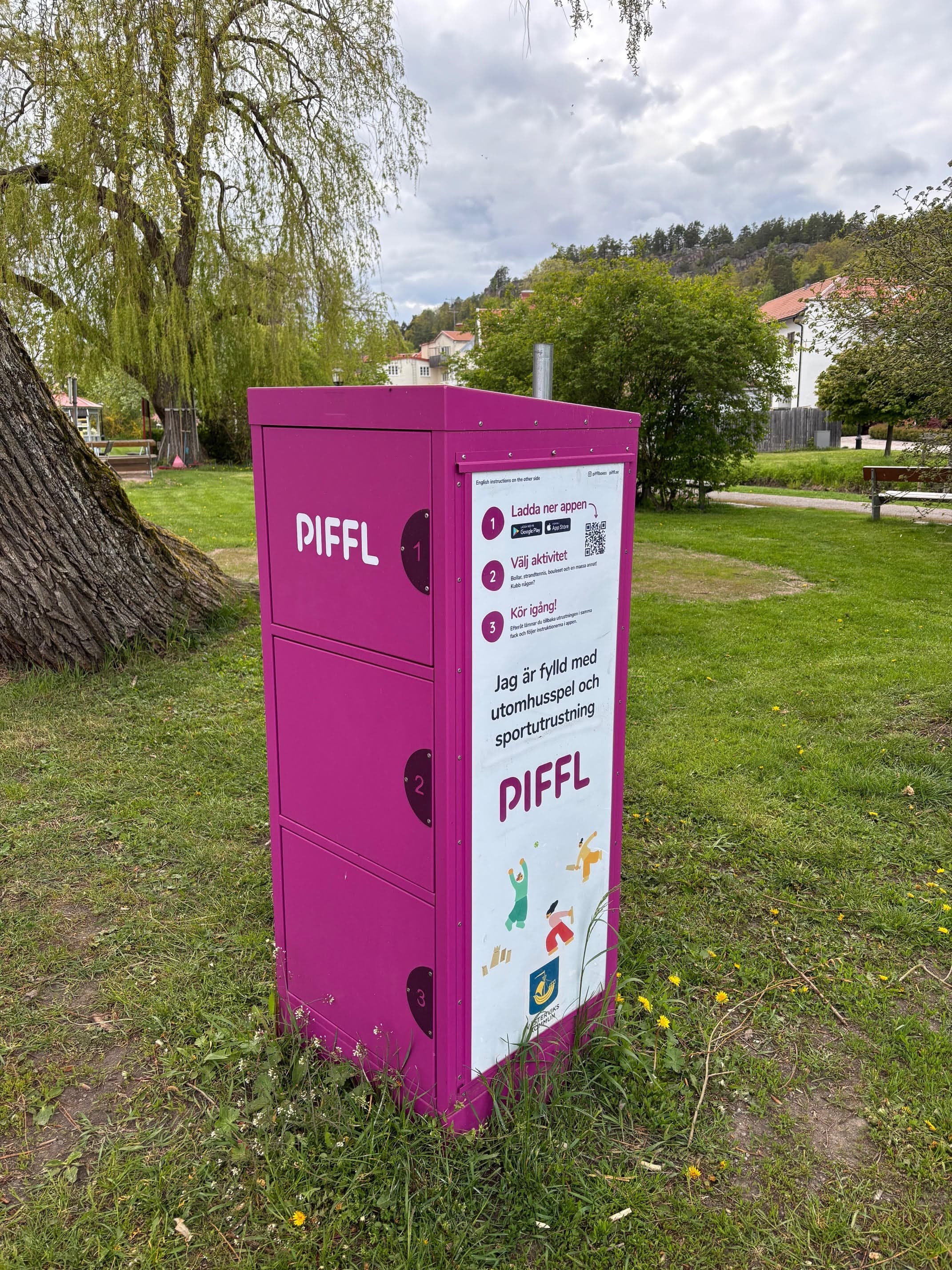 Box 3012 - Main Image