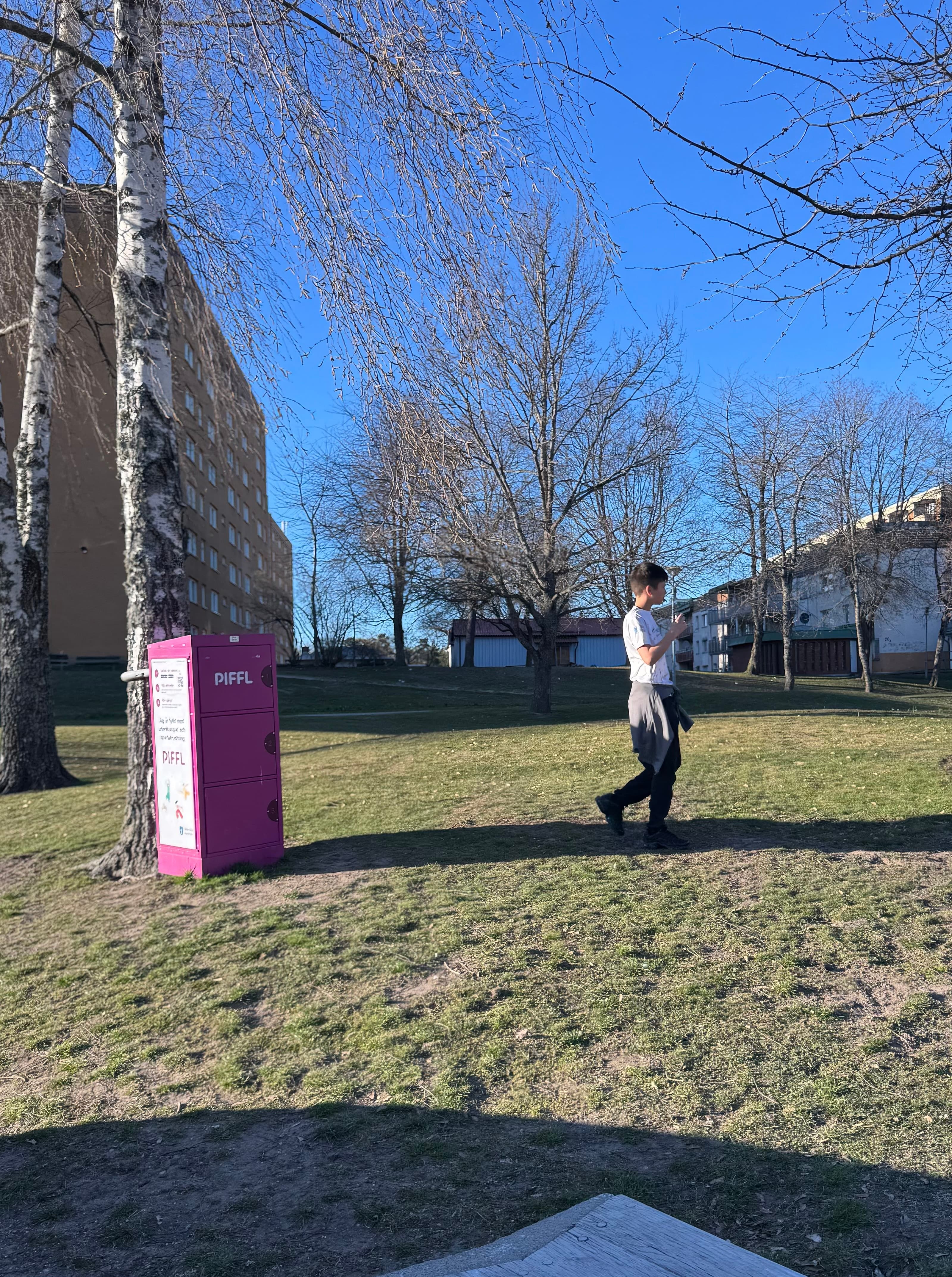 Box 3014 - Thumbnail 2