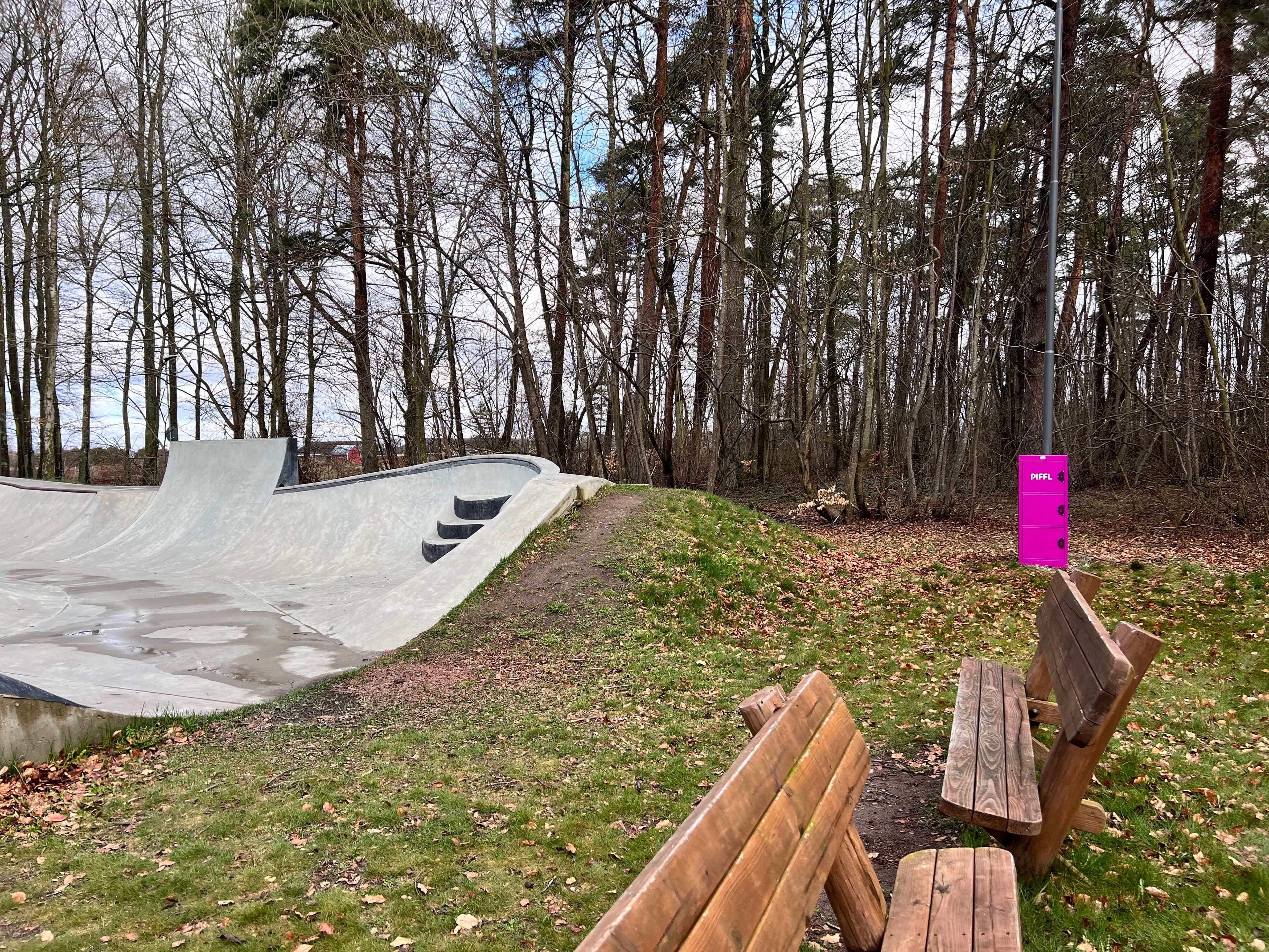 Box 3024 - Main Image