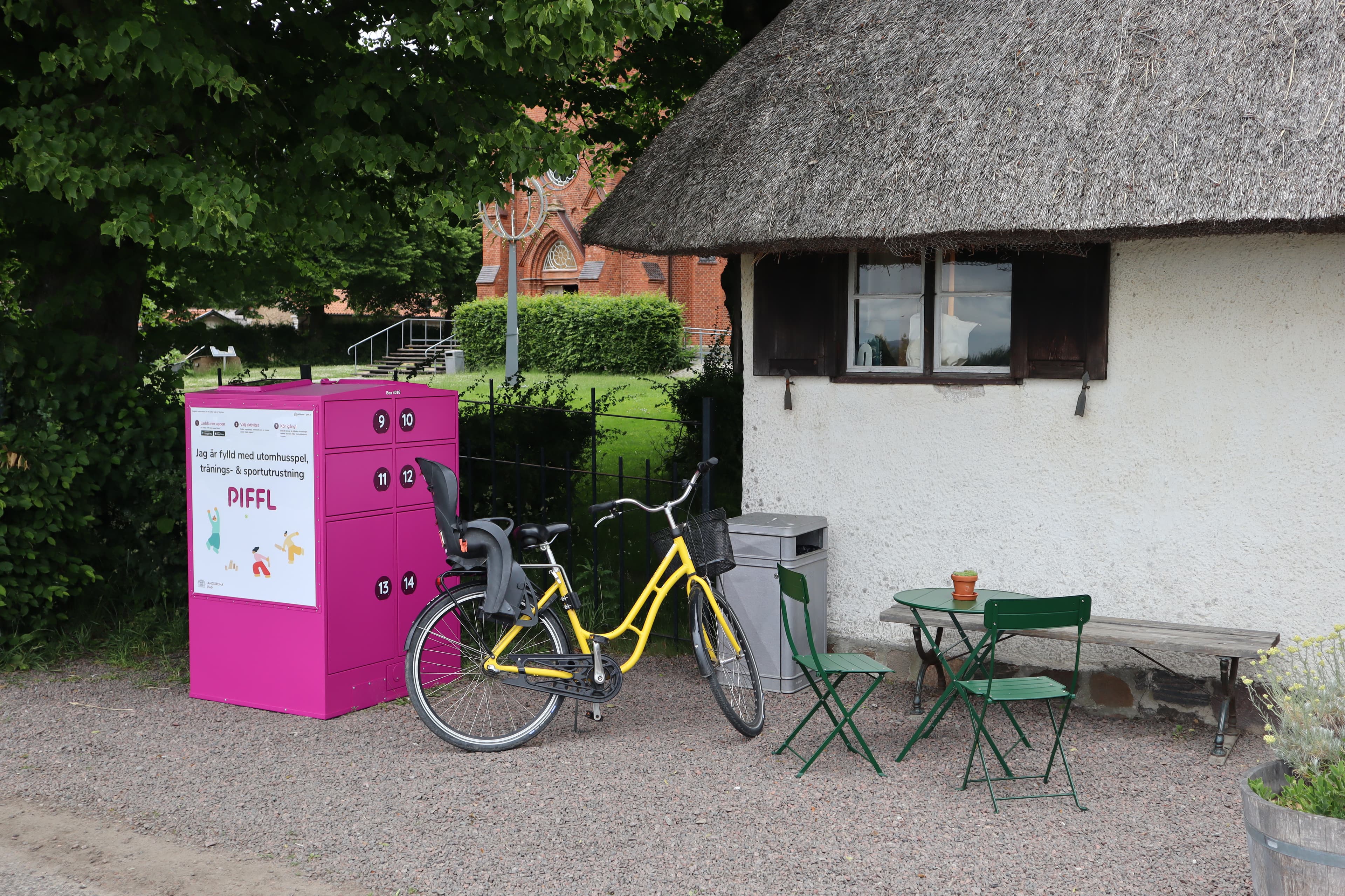 Box 4016 - Main Image