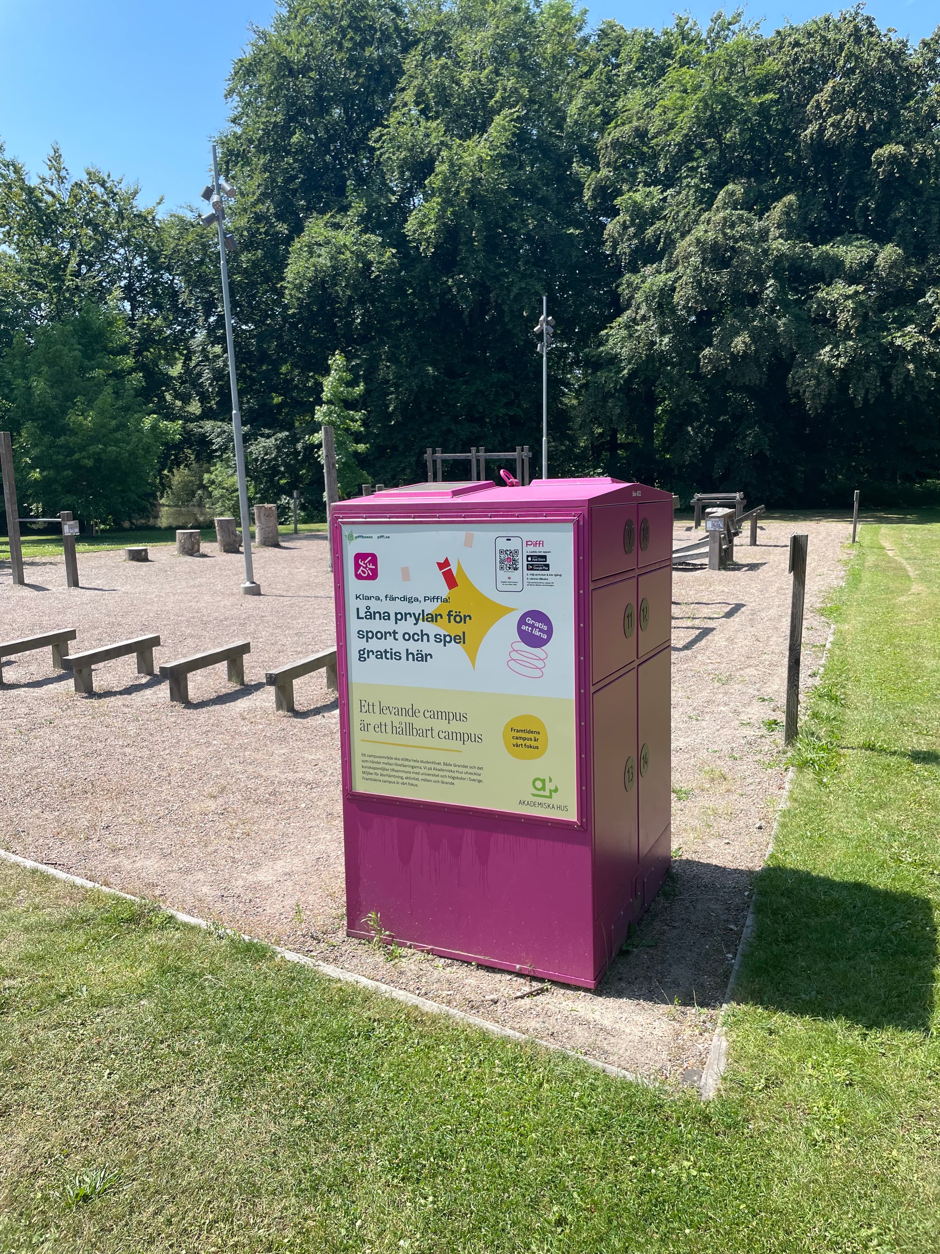 Box 4021 - Main Image