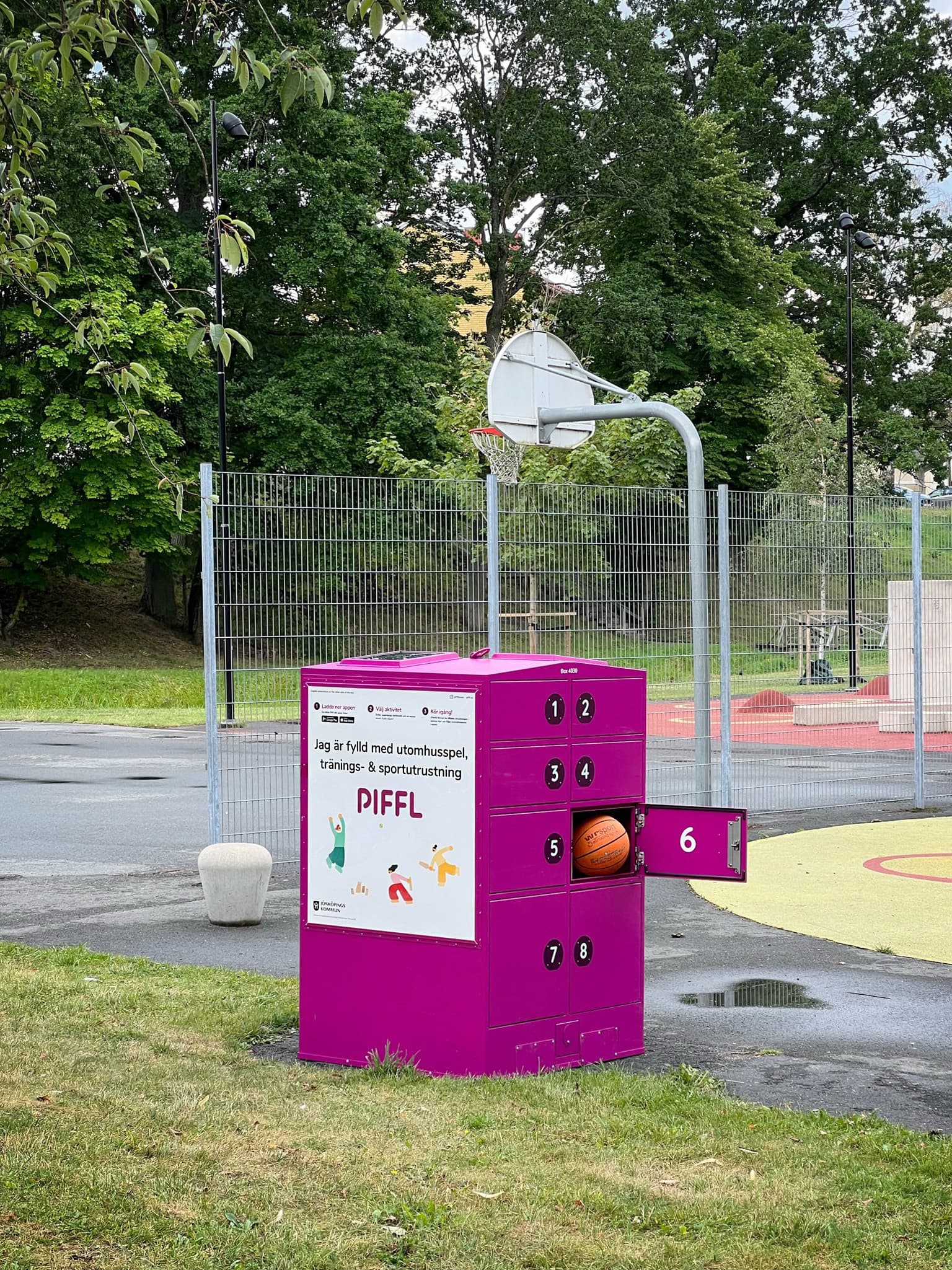 Box 4030 - Thumbnail 2