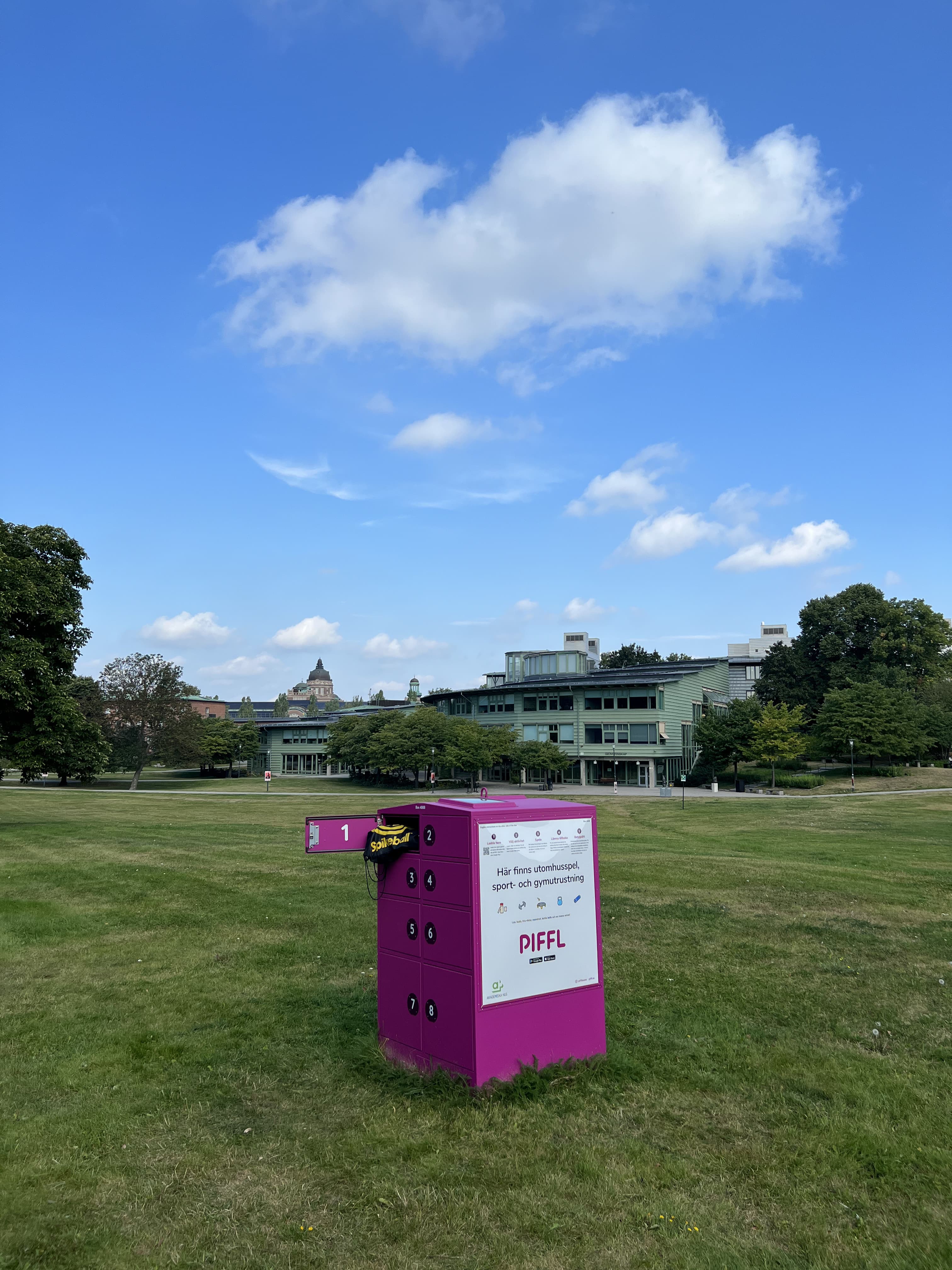 Box 4053 - Main Image