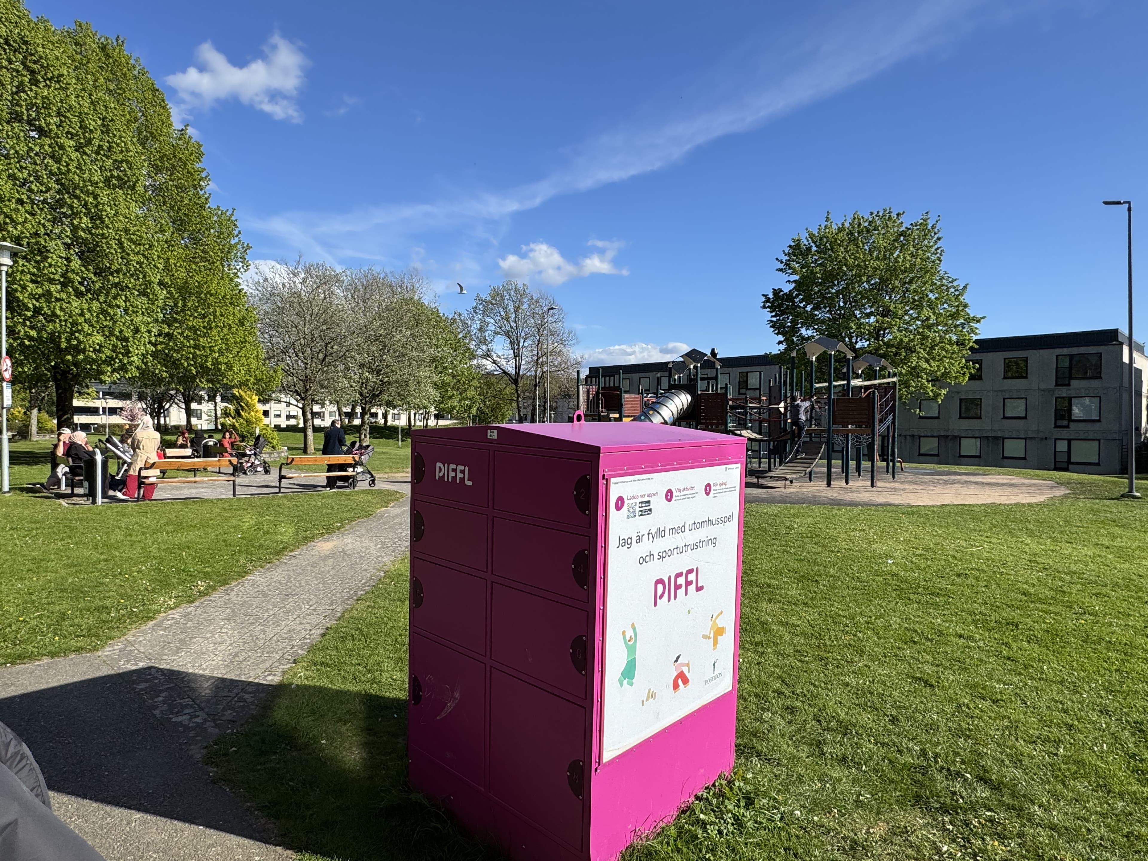 Box 4071 - Main Image