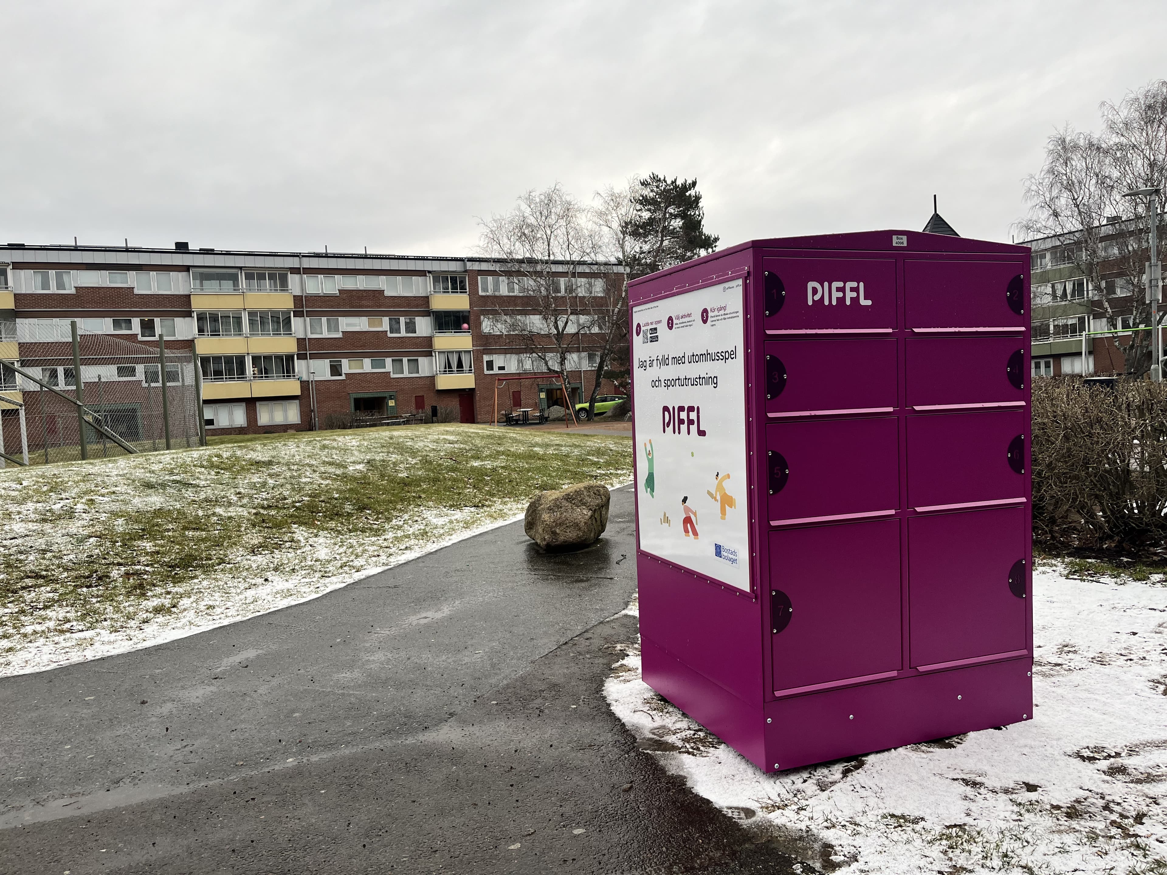 Box 4096 - Main Image