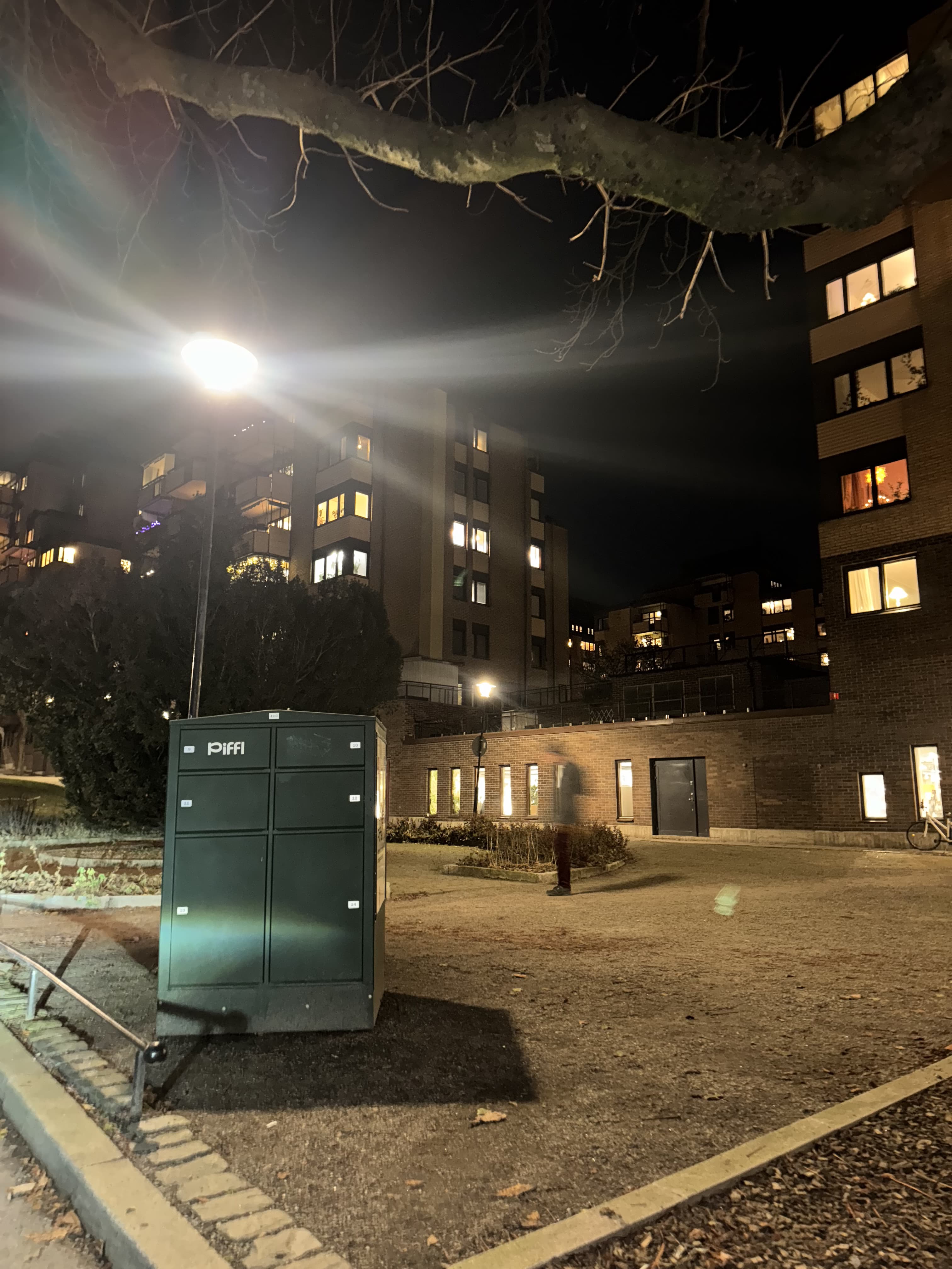 Box 4113 - Thumbnail 2