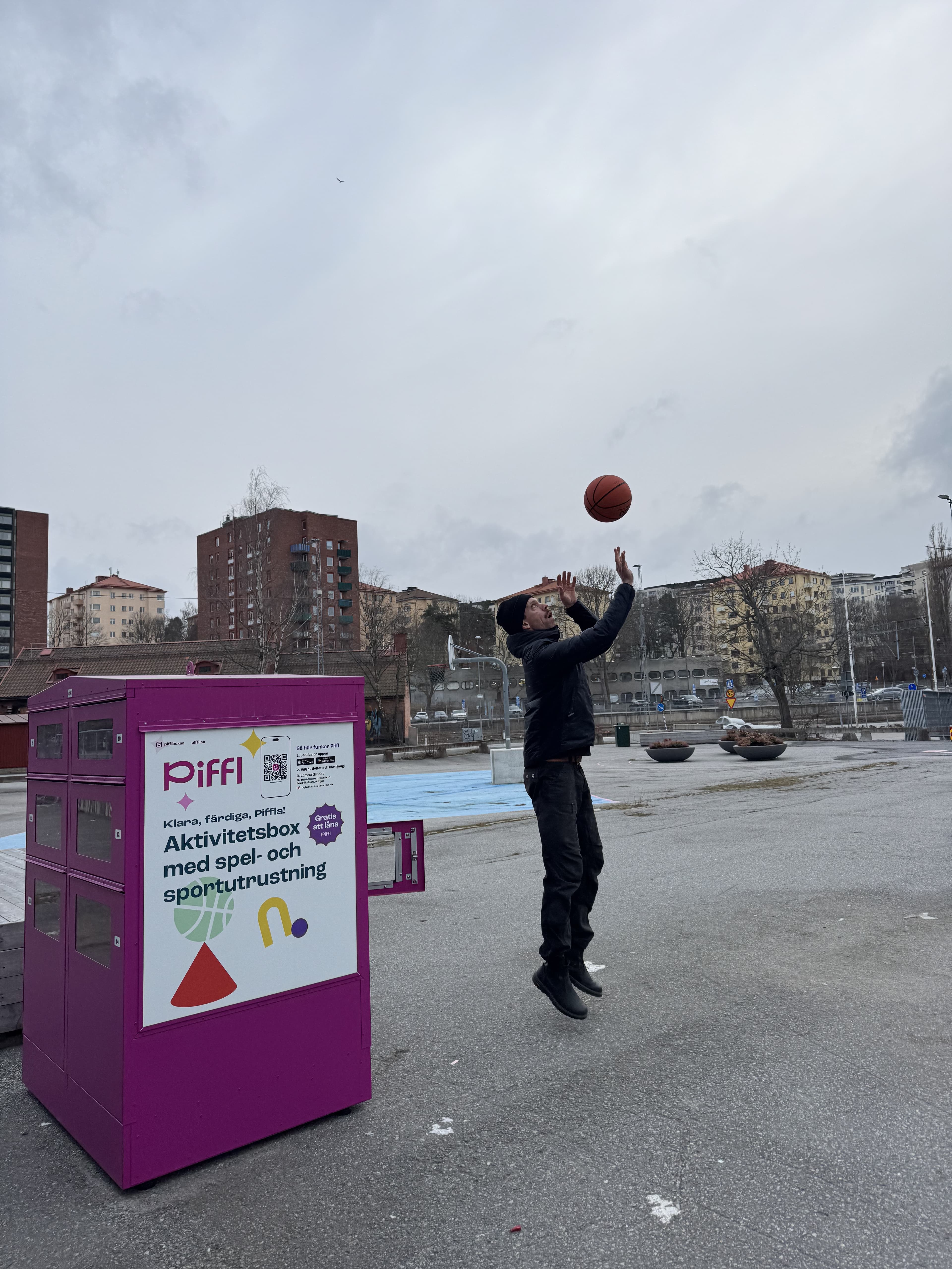 Box 4126 - Main Image