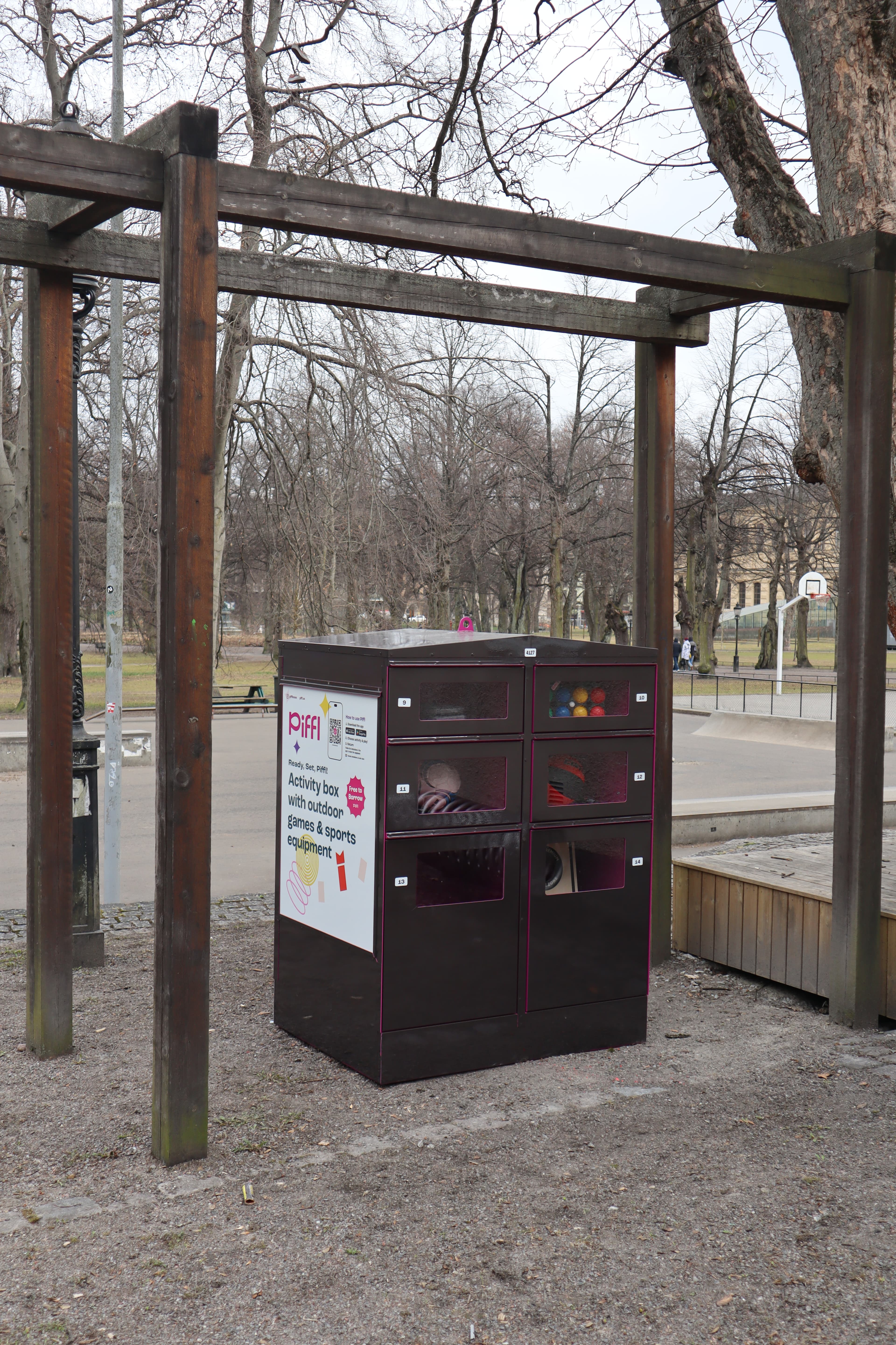 Box 4127 - Main Image