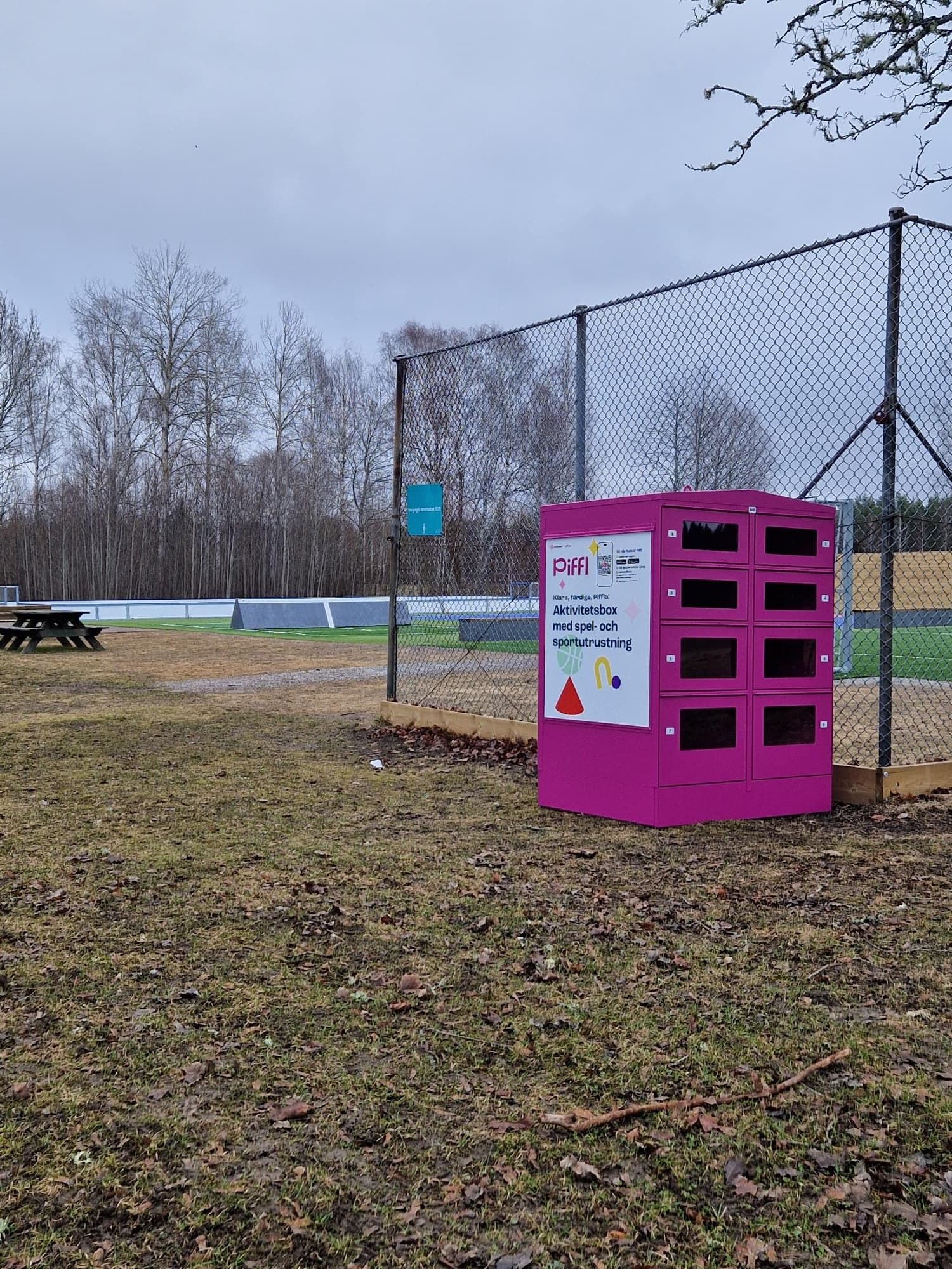 Box 4132 - Main Image