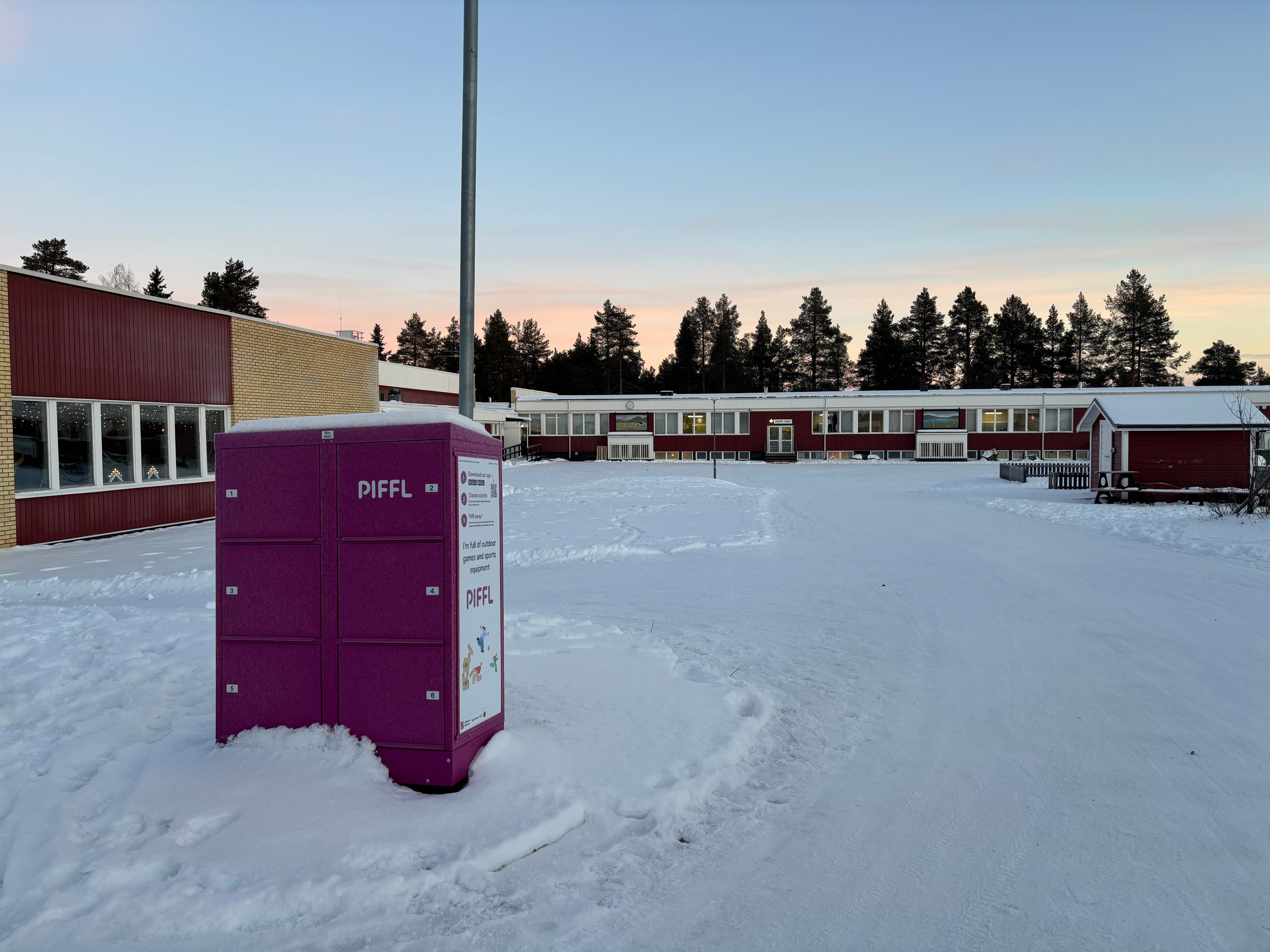 Box 5004 - Main Image