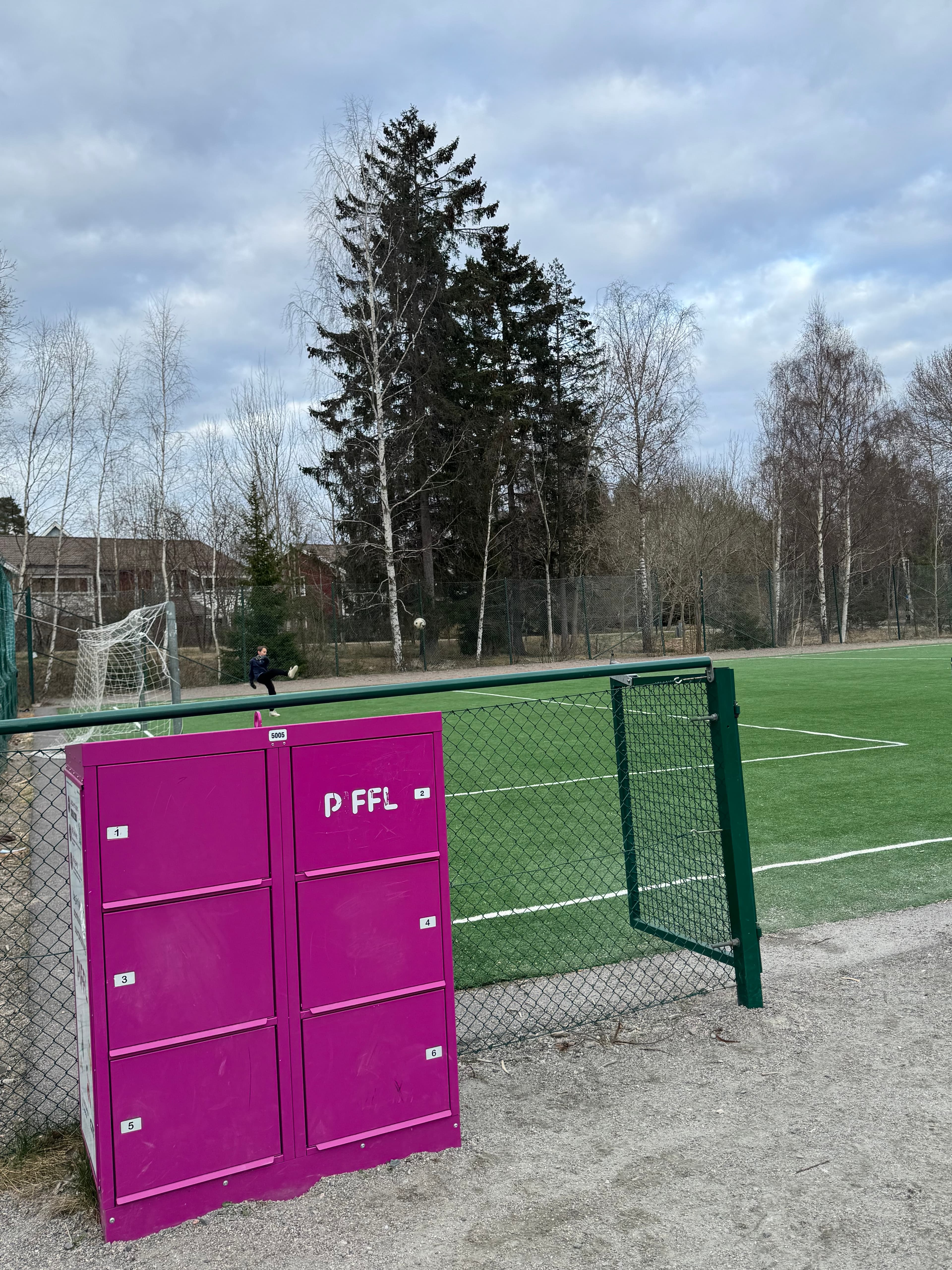 Box 5005 - Thumbnail 2