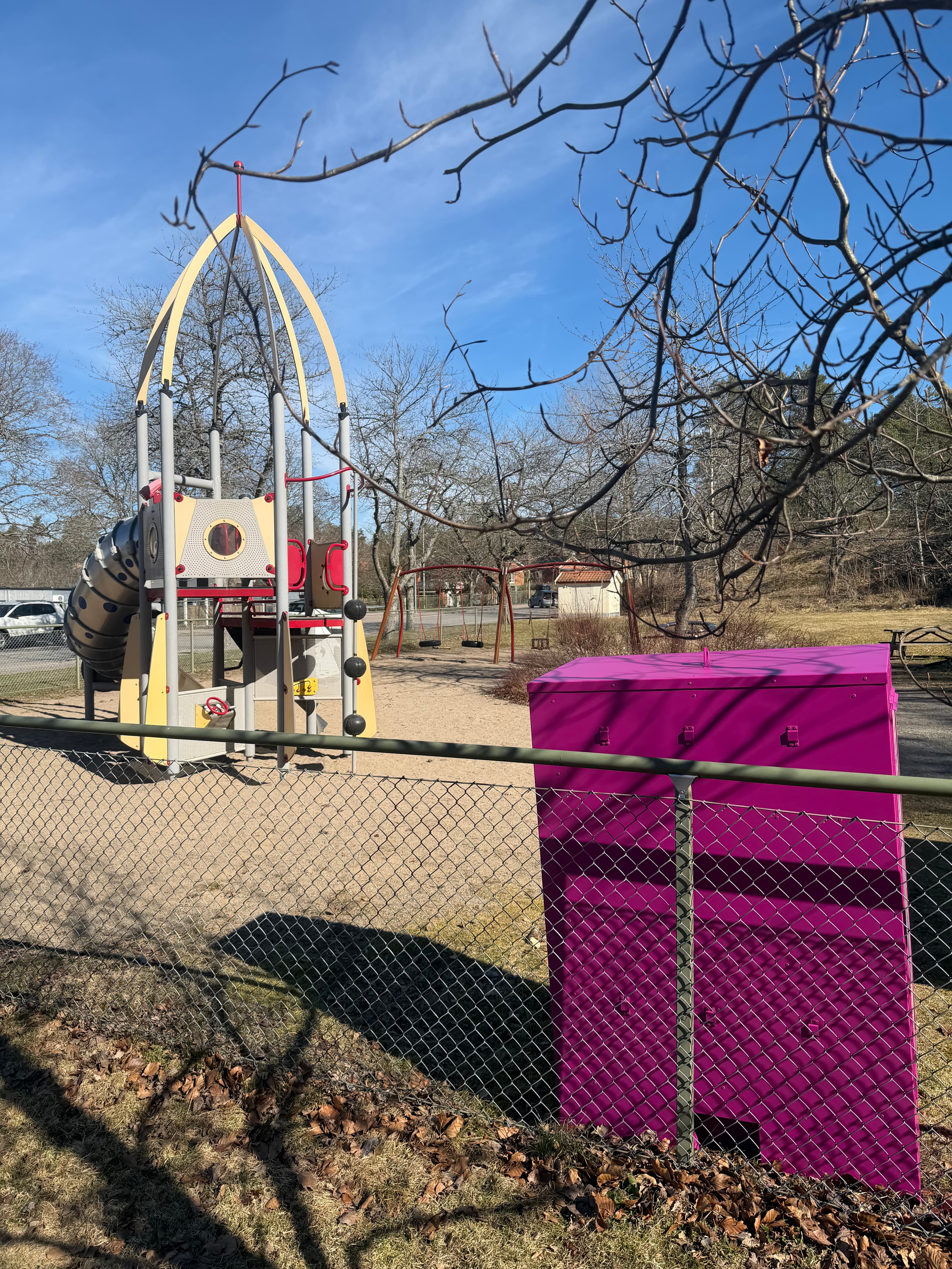 Box 5042 - Main Image