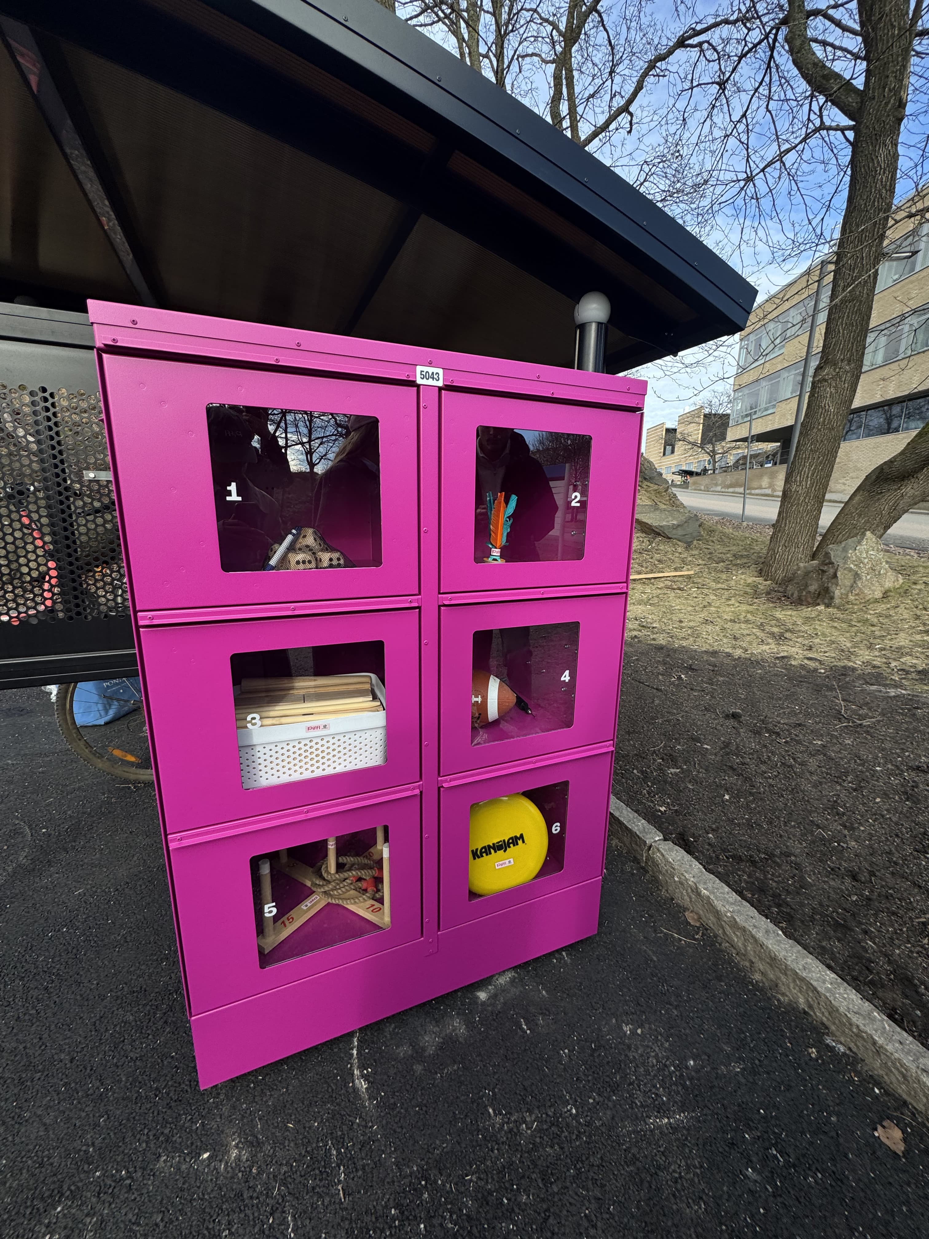 Box 5043 - Main Image